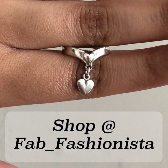 Sterling silver dangle heart ring size 4 - Picture 11 of 11